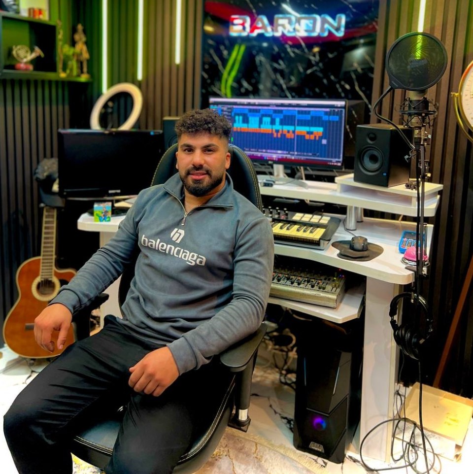 دانلود آهنگ مازندرانی بنام دلبر مازنی با صدای فرشاد کلوانی