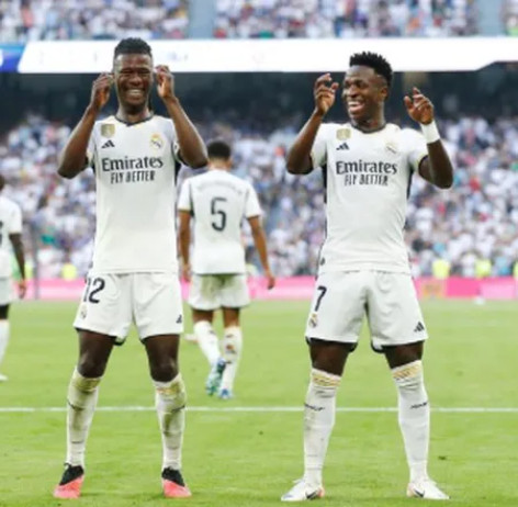 دانلود آهنگ کاماوینگا کاما او هو وینی وینیسیوس جونیور دانلود آهنگ کاماوینگا کاما او هو وینی وینیسیوس جونیور