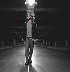 دانلود آهنگ حامیم سیاه سفید