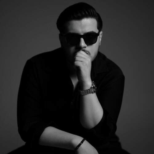 دانلود آهنگ بنام ماه من با صدای کارن میرزایی