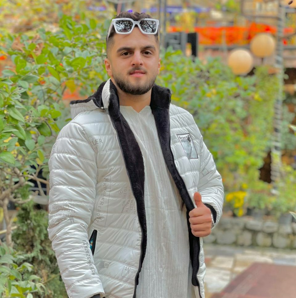 دانلود آهنگ بنام دل دیوانه با صدای ابوالفضل متو