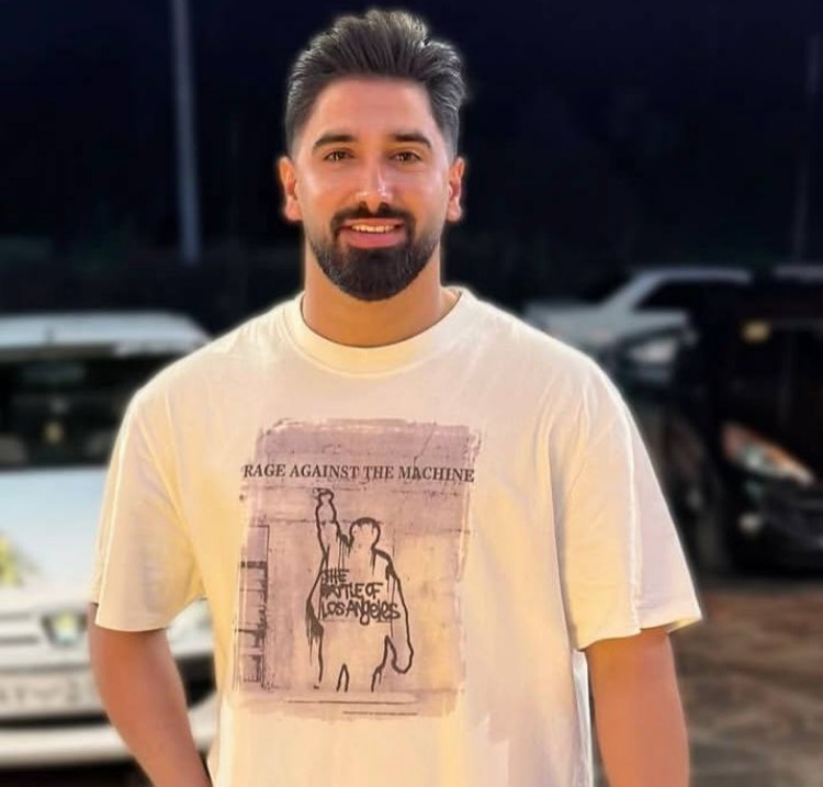 دانلود آهنگ بنام جشنی اتا دلبر دارمه با صدای جواد عباسی