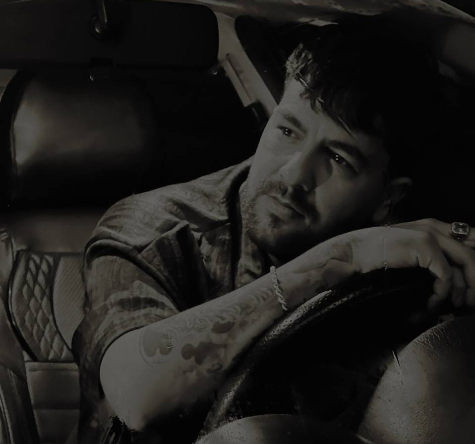 دانلود آهنگ بنام دیگر عاشقی نکمه با صدای مجید حسینی