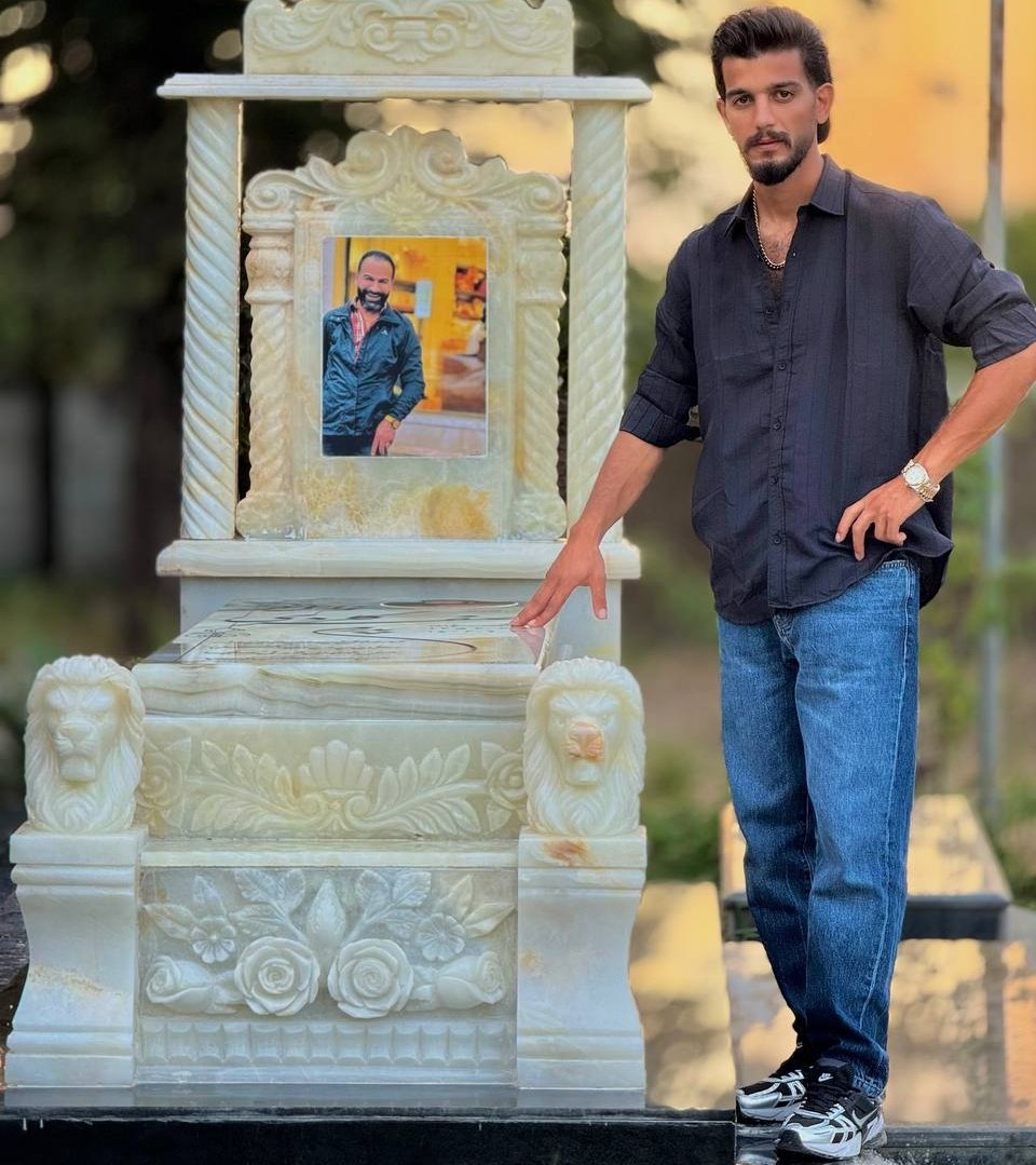 دانلود آهنگ  آوازی با صدای محمد گلردی