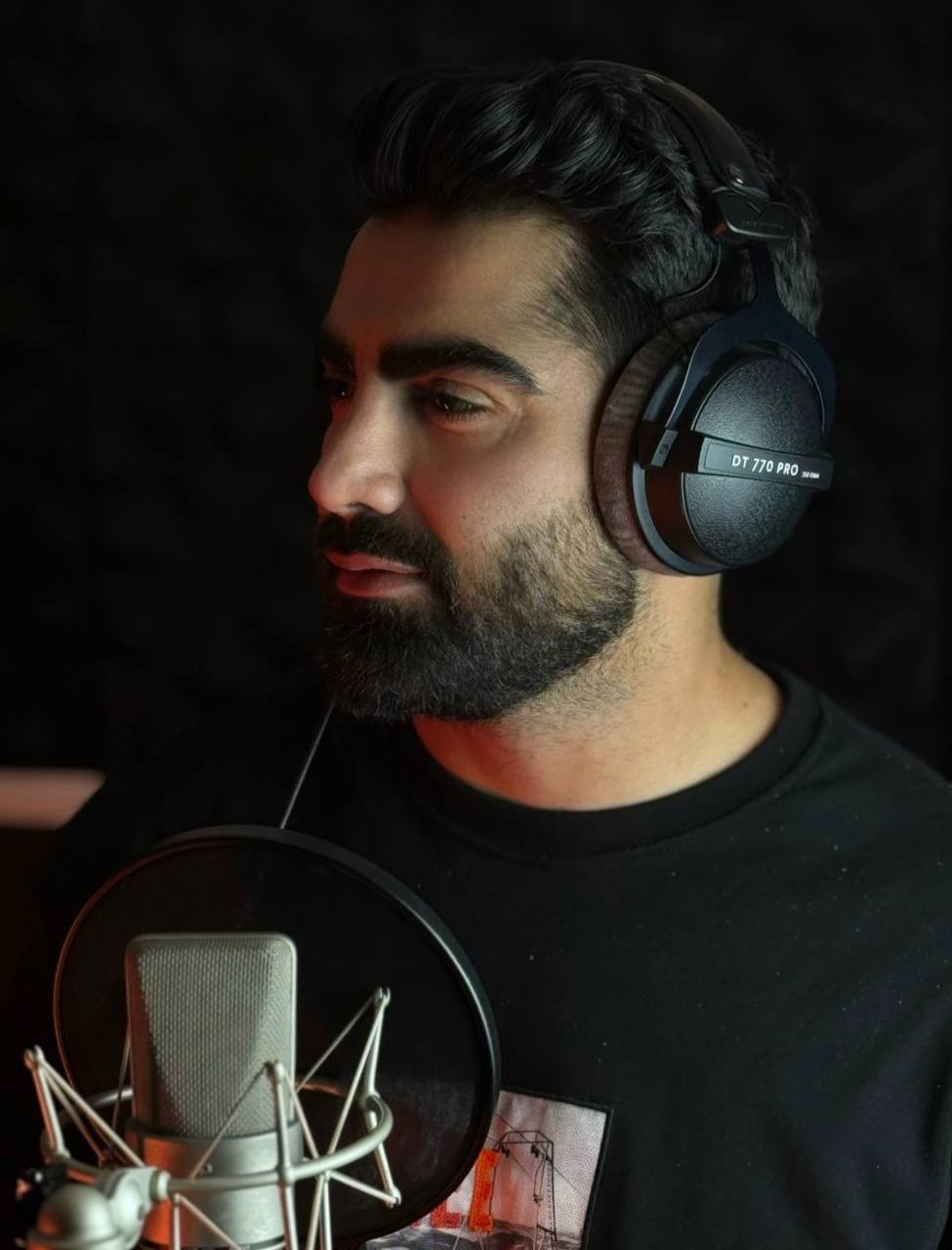 دانلود آهنگ  لعنت به این دل با صدای وحید دیویان