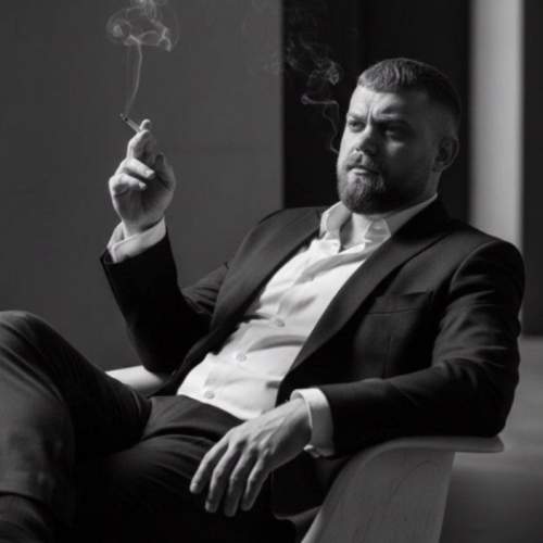 دانلود آهنگ بنام عشق با صدای علی ترکاشوند