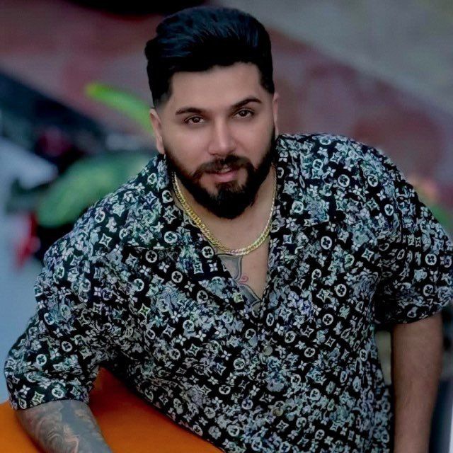 دانلود آهنگ  جشنی من فقط تره خامه دیوانه وار با صدای مجید احمدی و بهادر ییلاقی